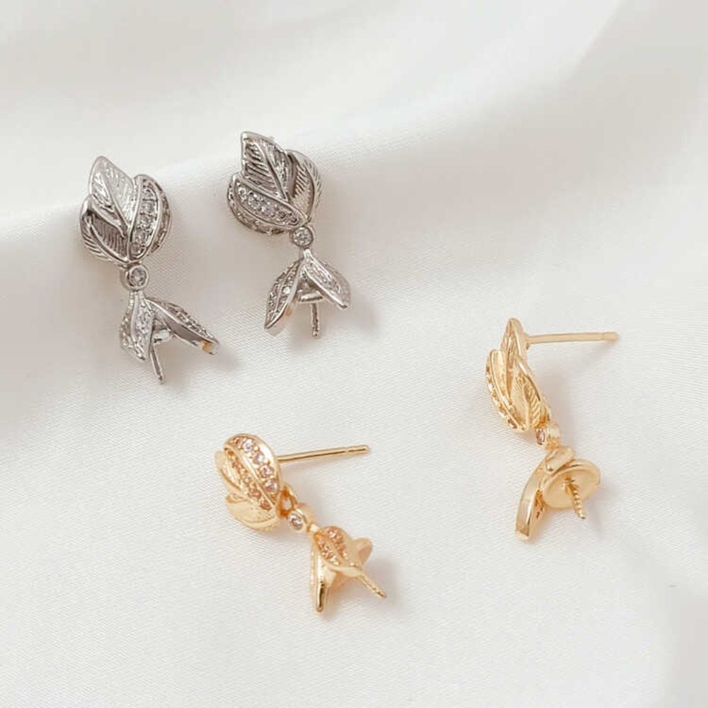 Pearl Stud Earrings - 14K Mikro-Zirkonium Barock gebürstete Magnolienblume handgefertigte