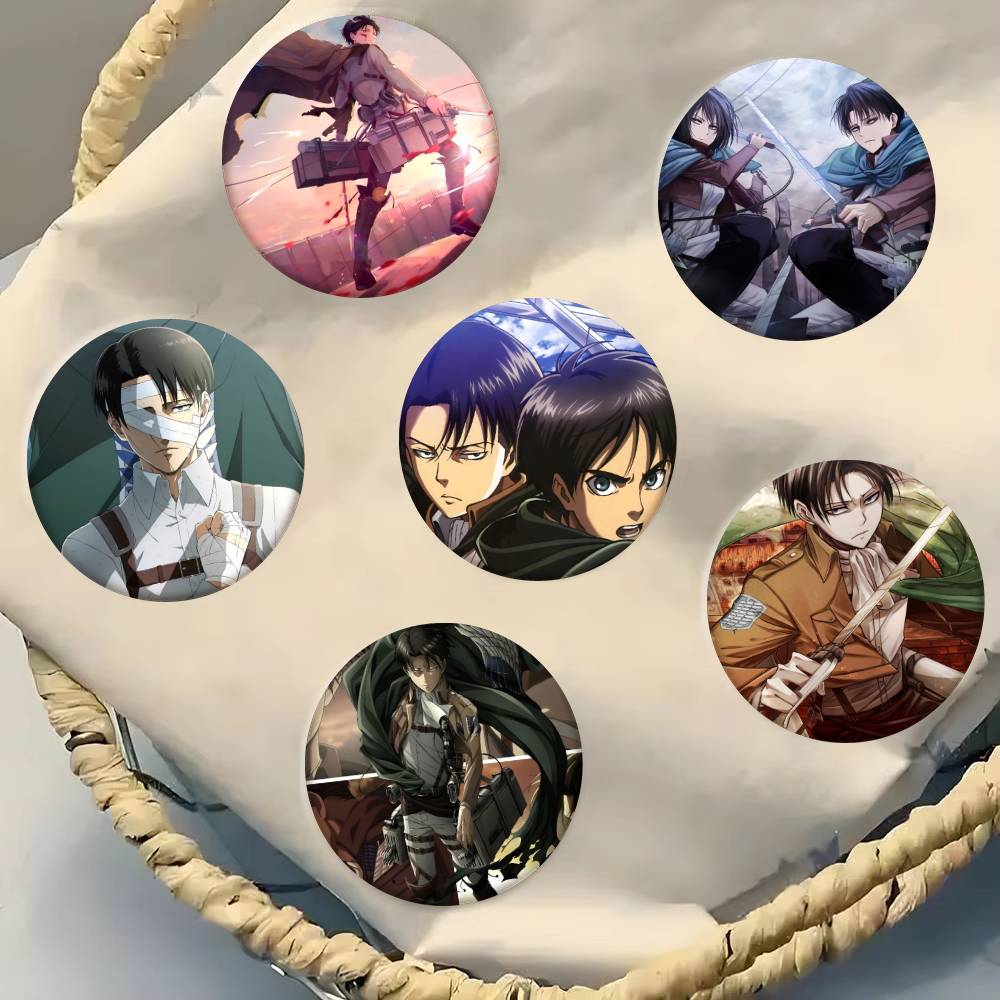 Levi Jewelry & Watches Inc - Anime Titan Levi Ackerman Abzeichen aus