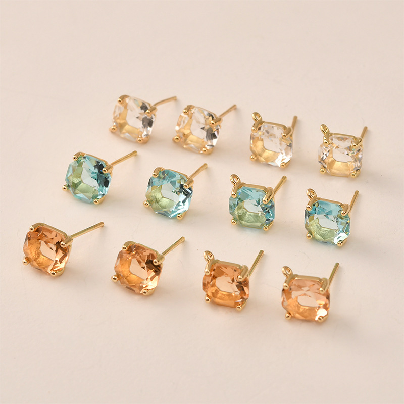 Pearl Stud Earrings - 10 Paar Farben Facettierte quadratische Glasohrringe
