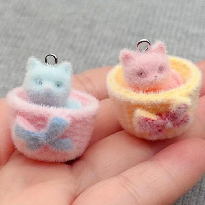 4 Stück 3D-Plüsch-Katzenanhäng – Drop Earrings Bewertung und Preis