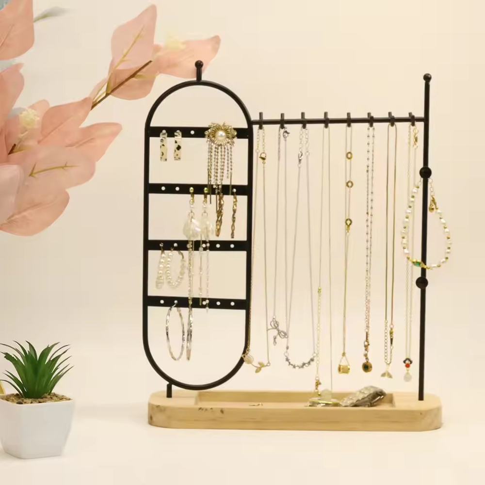 1, Desktop-Schmuckständer mit  – Jewelry And Watches Stores Bewertung und Preis