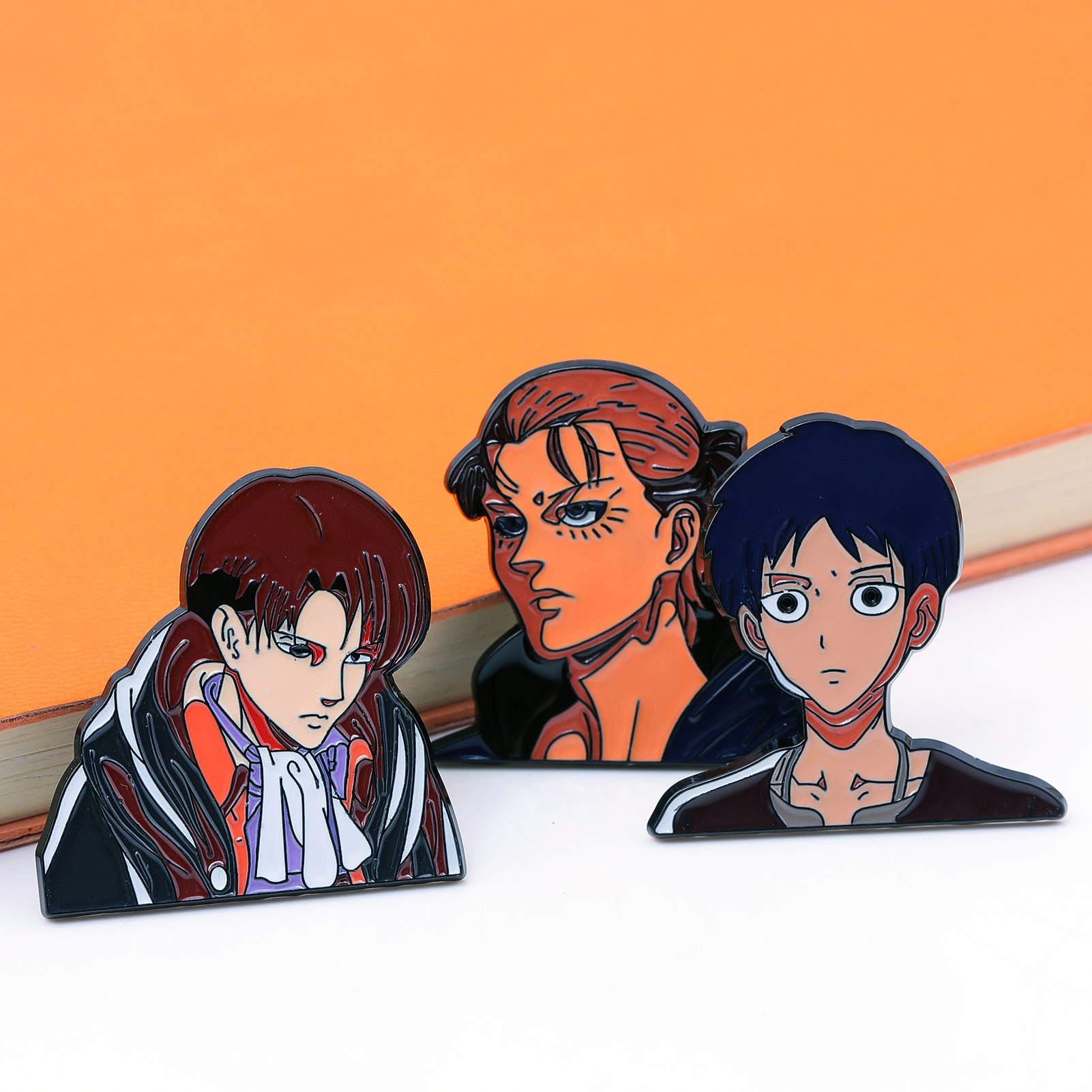 Anime Titan Metall Brosche Ani – Levi Jewelry & Watches Inc Bewertung und Preis