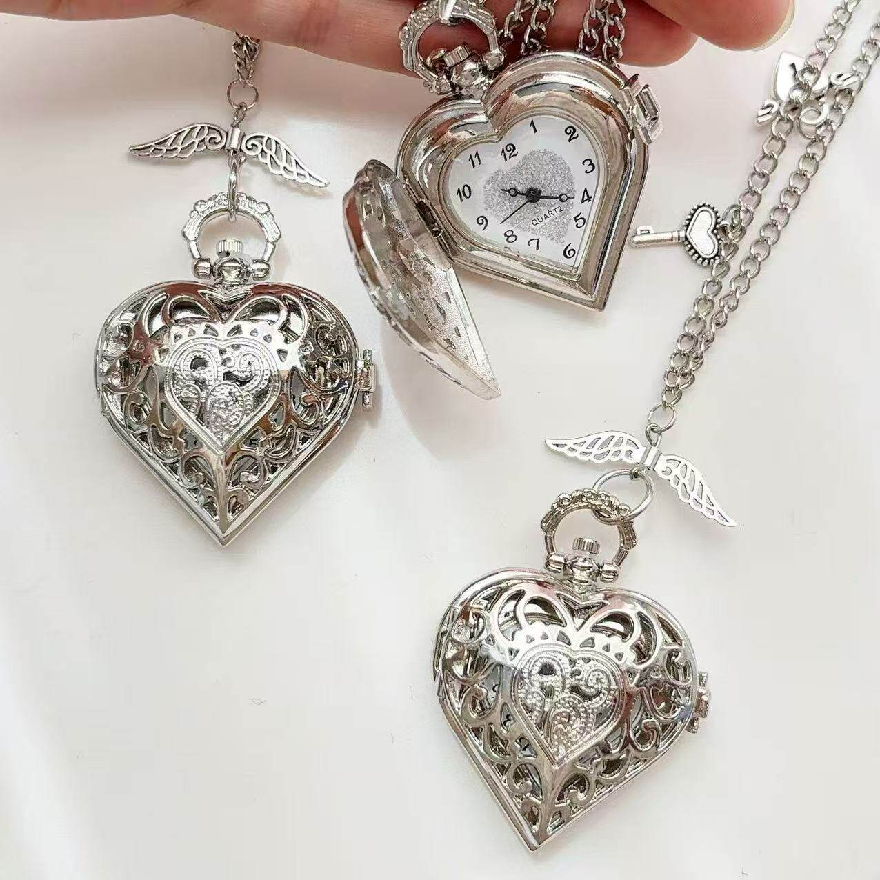 Y2K Hohlherz Taschenuhr Kette  – Vintage Jewelry Watches Women Bewertung und Preis