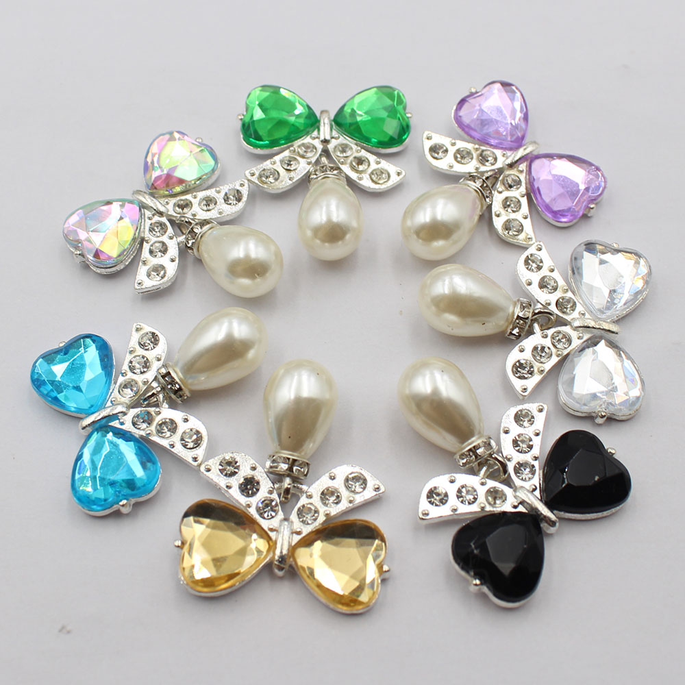 Direktverkauf von 5 Stück/Set  – Pearl Stud Earrings Bewertung und Preis